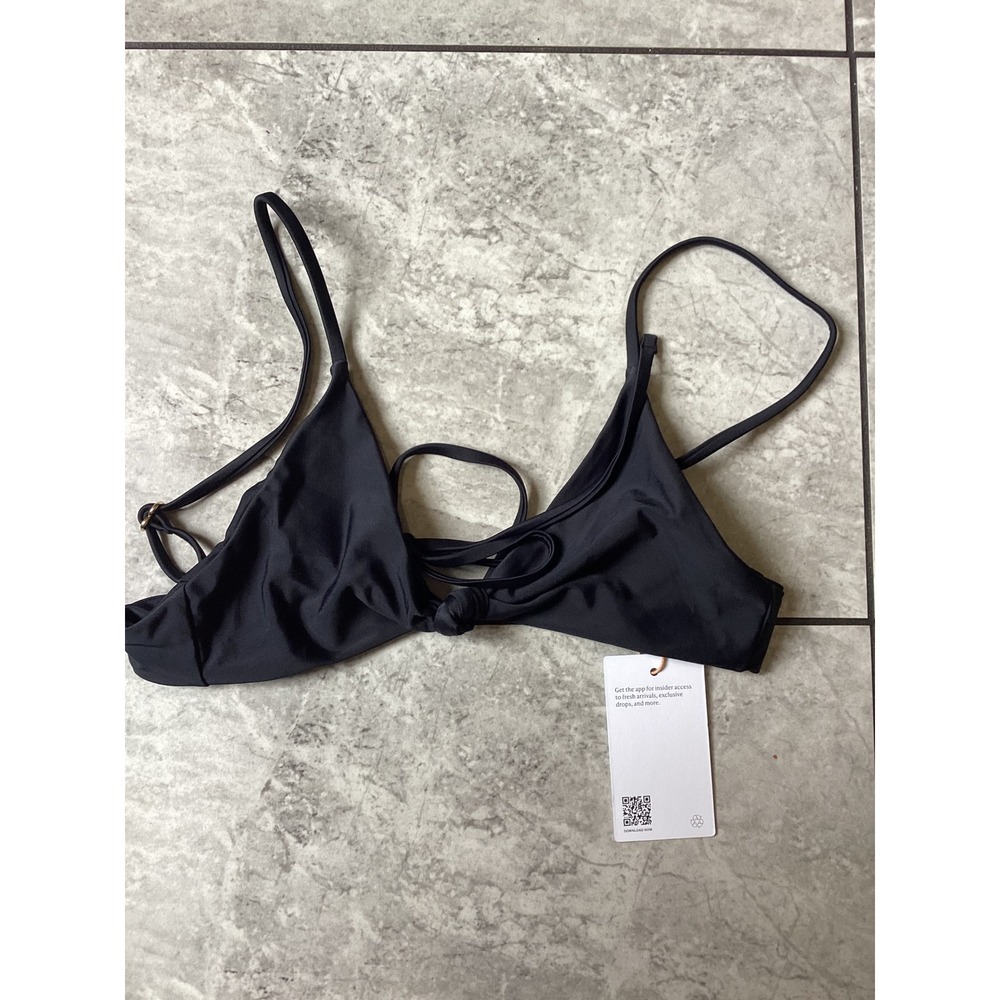 Quince Black Knotted Triangle Bikini Top Recycled Swimwear ATG001 Small NWT